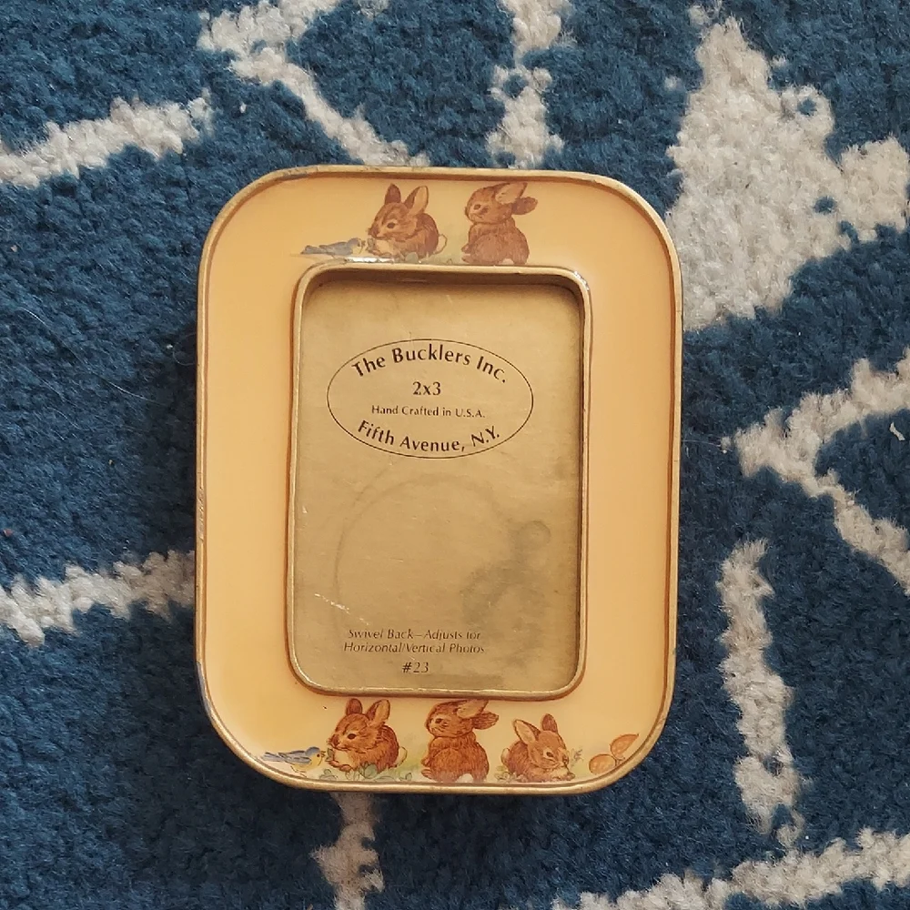 Peter Rabbit Picture Frame - Picture 3 of 9